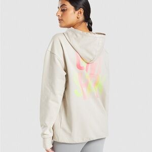 Gymshark Women’s Strobe Graphic Hoodie Pebble Gray Size Medium